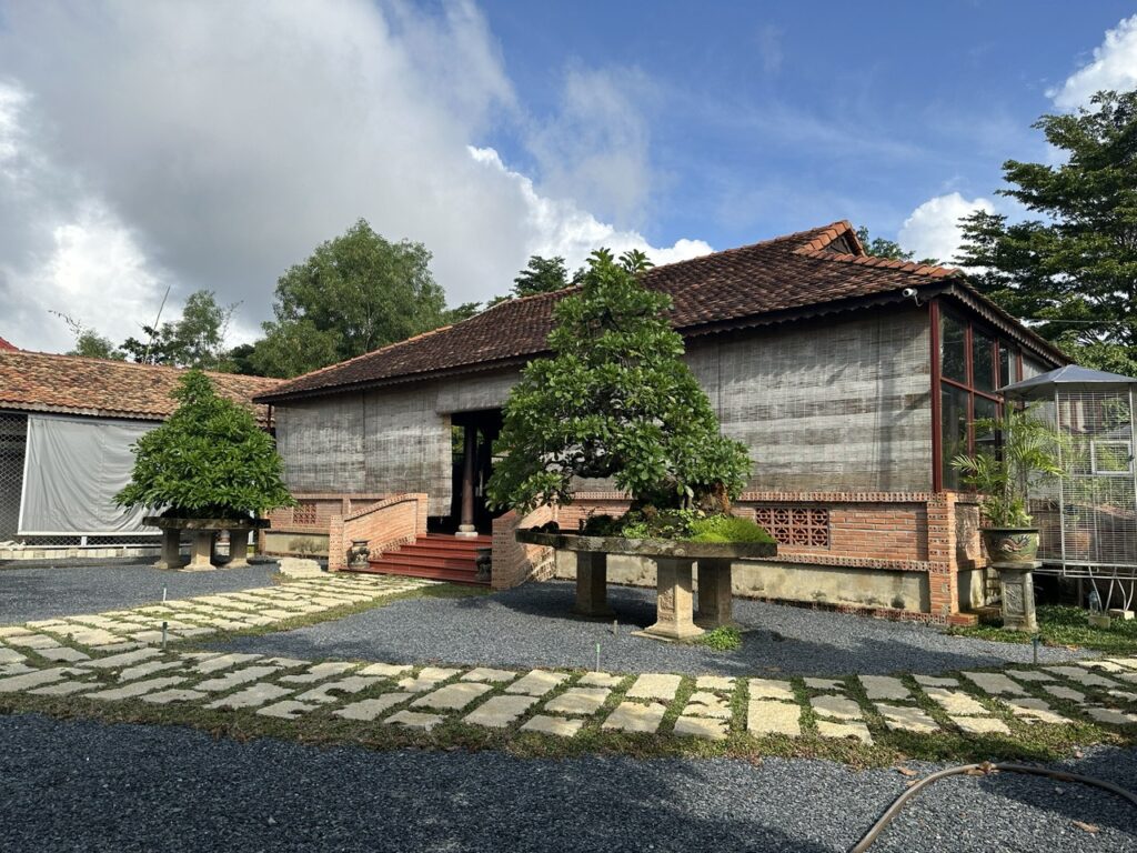 Biệt Thự Sân Vườn Tây Ninh